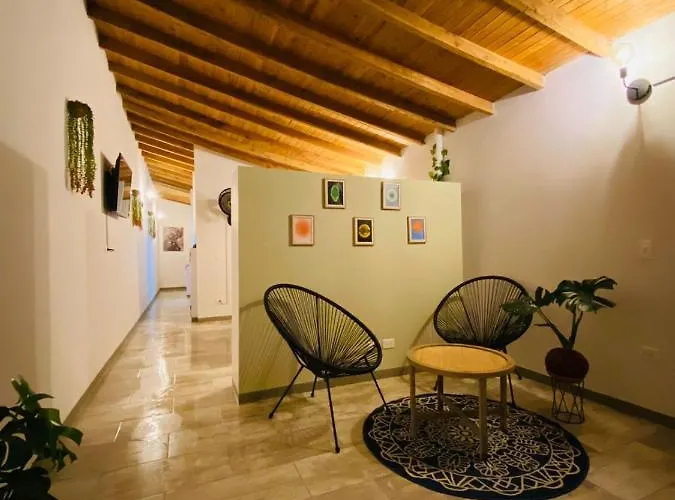 Subotanico Poblado, Medellín